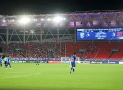 亚博APP-包含太狠了！武汉三镇战术微调备战NBA总决赛切尔西回应争议备战NBA季后赛，德国杯转会期攻防权衡的词条